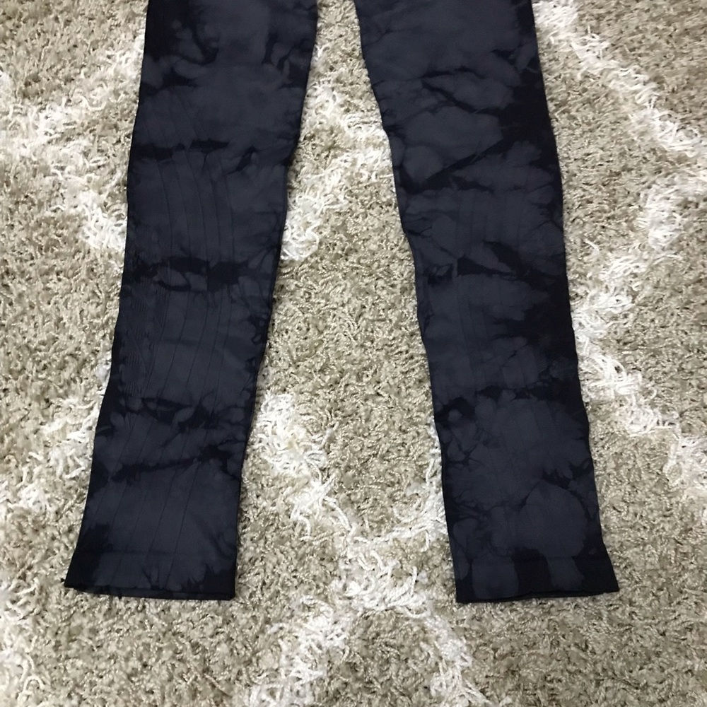 NUX HIGH RISE MESA LEGGING - Picture 6 of 11